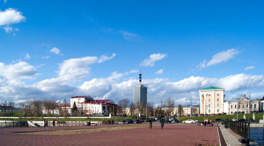 Bästa biluthyrningserbjudanden i Archangelsk